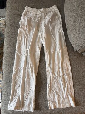 Zara Women’s White Drawstring Linen-Blend Pants